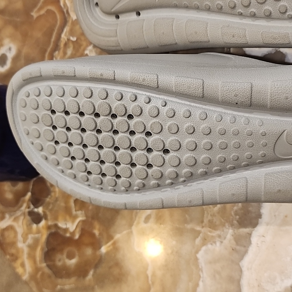 Nike Victori one slide - Picture 4 of 4